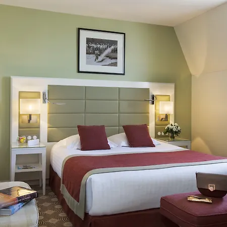 מלון Barriere Le Westminster 5*