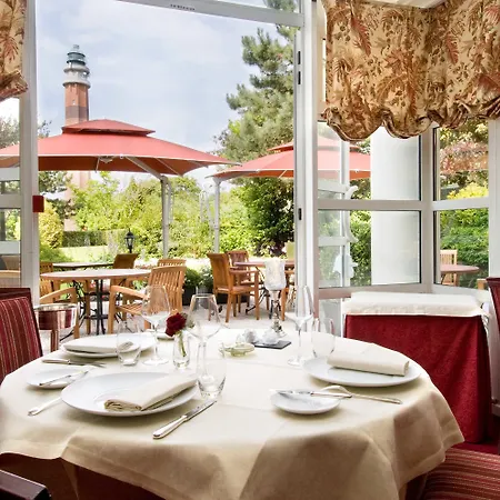 מלון Barriere Le Westminster