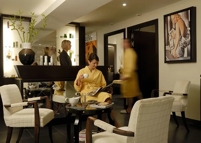 Barriere Le Westminster Hotel