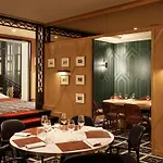 ホテル Barriere Le Westminster 5*