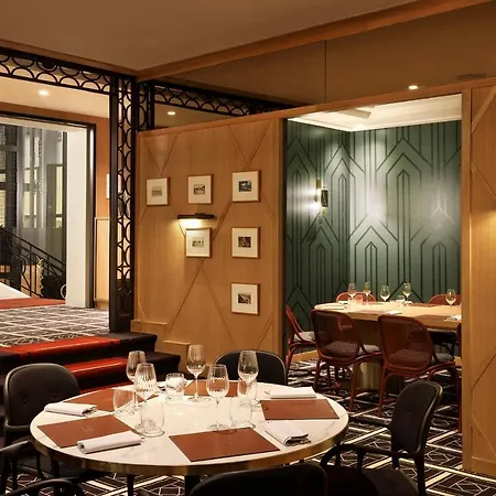 Отель Barrire Le Westminster 5*