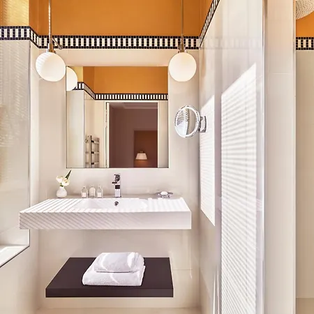 Barrire Le Westminster 5*