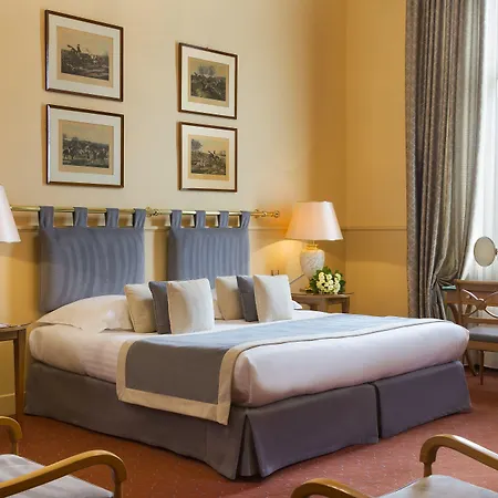 호텔 Barriere Le Westminster 5*