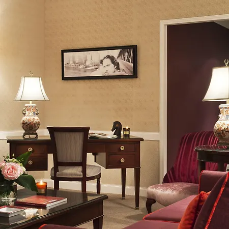 Barrire Le Westminster 5*