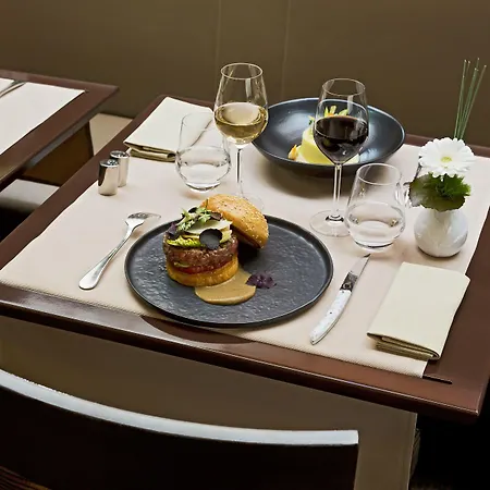 Barriere Le Westminster Hotel 5*