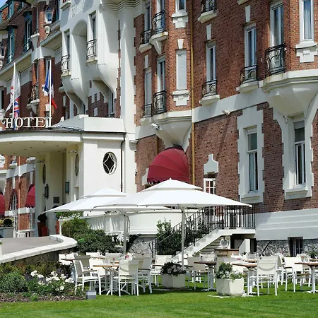 호텔 Barriere Le Westminster