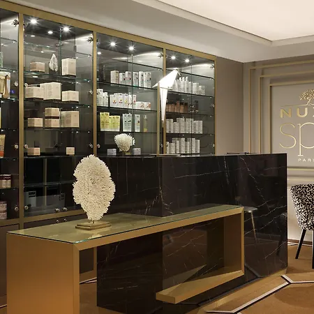 호텔 Barriere Le Westminster