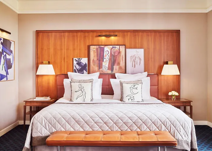 Barriere Le Westminster Hotel