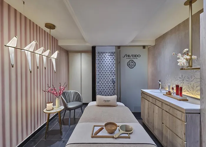 Hotel Barrière Le Westminster 5*